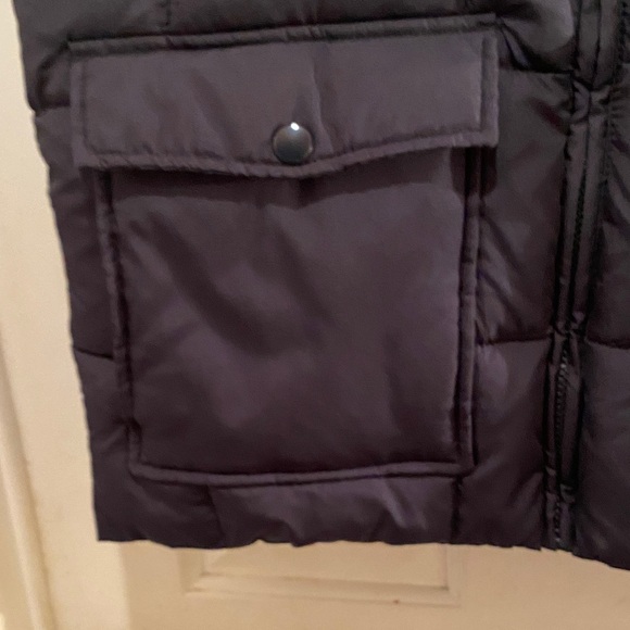 Arizona Jean Company Men's Navy and Olive Puffer Vest - Picture 4 of 9